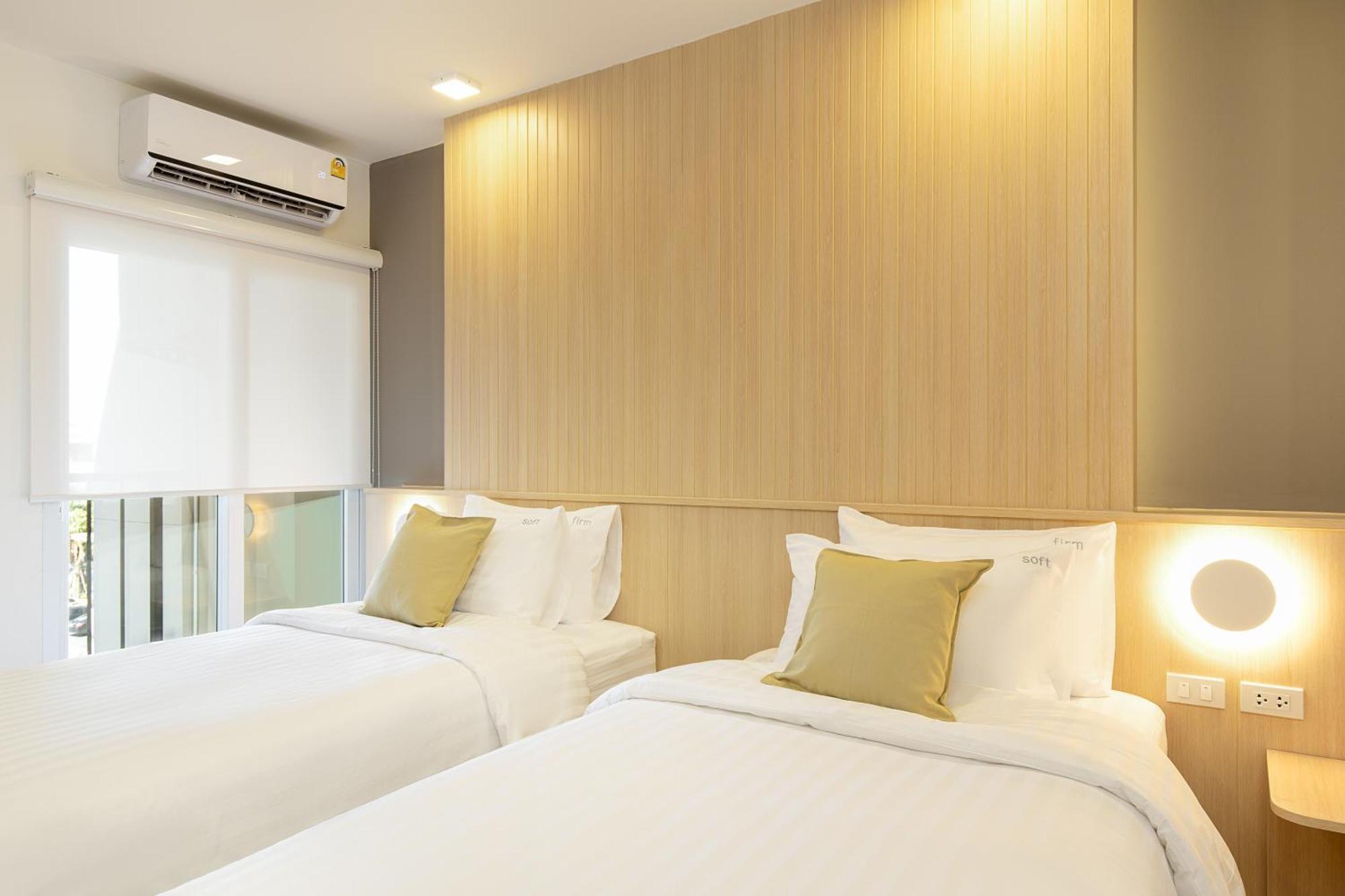 Diya Hotel Bangkok Exterior photo